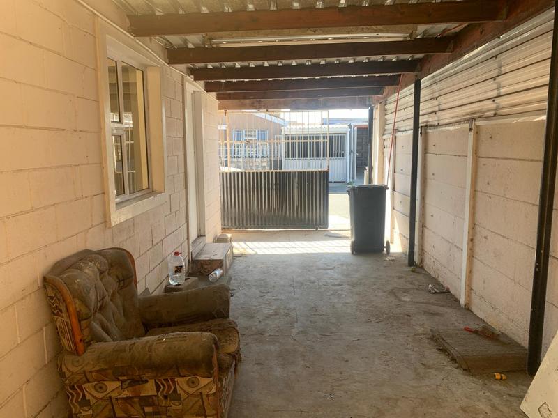 4 Bedroom Property for Sale in Westridge Western Cape